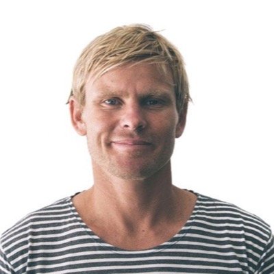 A bondi lifeguard, surfer, photographer at http://t.co/o5D5SCUj57.
