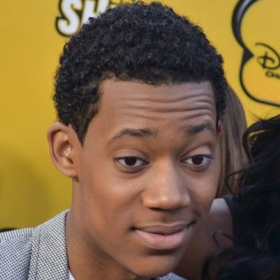 They think I'm scrawny. They think I'm weak. But they don't know shit about me, about what I am, about what you are. Single/Straight (RP account)