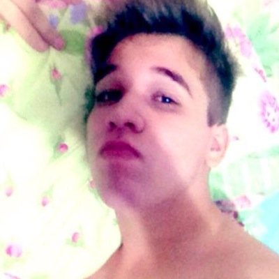 A vida me ensinou a nunca desistir. Nem ganhar, nem perder mas procurar evoluir. ✌✌
