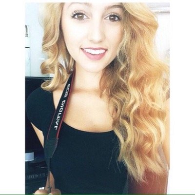 21 | Bisexual | Single | No Family | I'm A Romantic | Hybrid |