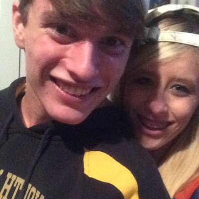 MollyJans's profile picture. 16 | Flyer at Stingray Allstars |✨Preform like your life depends on it; always rise above the challenge✨|