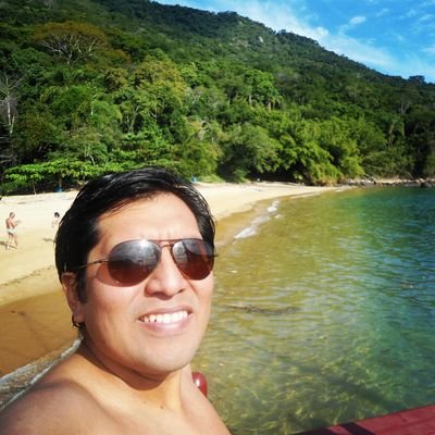 A happy human being & Physicist interested in Data Science, programming, languages, traveling and technology :D