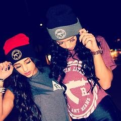 FOLLOW US & THE TEAM OVER @AONEMKTGINC WE GETTING MONEY!