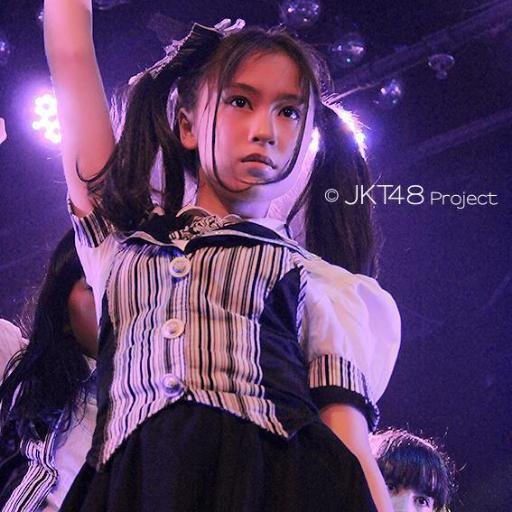 Tasikmalaya, 09-08-1994
Always support @officialJKT48 @Naomi_JKT48  @sendyJKT48
http://t.co/q3h5bqMW6K
