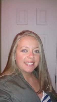 LandCinda's profile picture. love fitness, and love my family