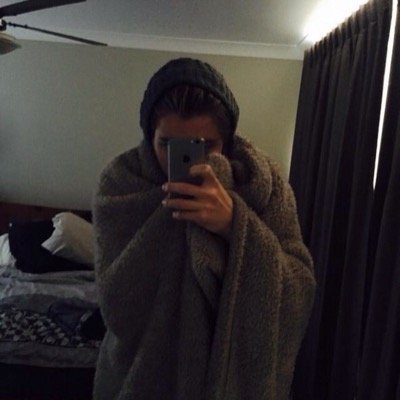 mikeysbelly's profile picture. please rt the link and help me get a follow from luke :-)