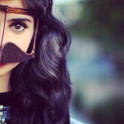 لن اقع ﺑحب جديد ﺍﻭ ﺃعوض فراغي ﺑِقصه تنتهي ﺍنا لآ أحلم ﺑشئ ولا‌ أريد شيئآ من أحد إكتفيت ﺑﺤب شخص أبعده الله عني وكفى ،
الخاص ممنوع