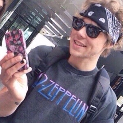 voting acc 
-- @gothicteencth