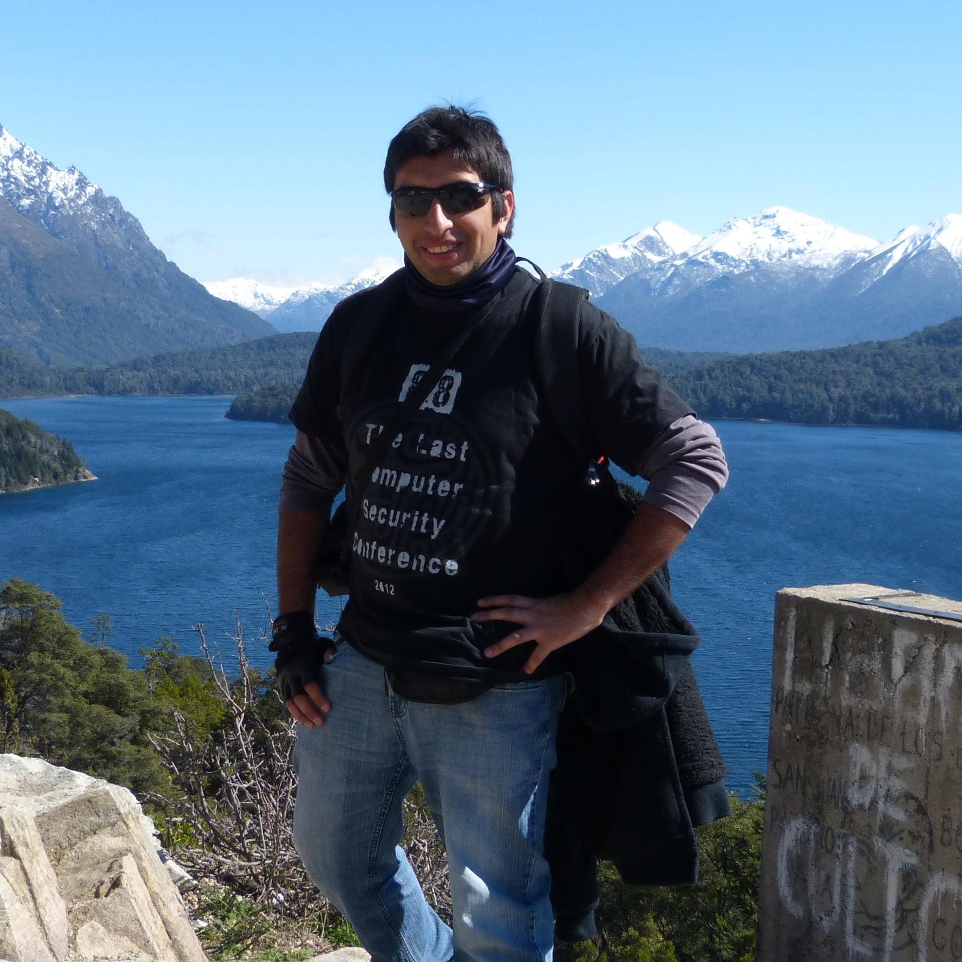 gruizmir's profile picture. Ingeniero Civil en Informática. Amante de las tecnologías móviles.