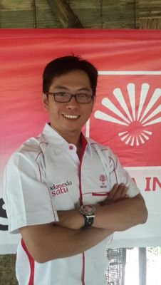 KEDEWASAAN di artikan secara praktis, sebagai kehadirannya memberikan SOLUSI dan bukan masalah, KETENANGAN bukan kekacauan, KENYAMANAN DAN KEAMANAN bkn ancaman