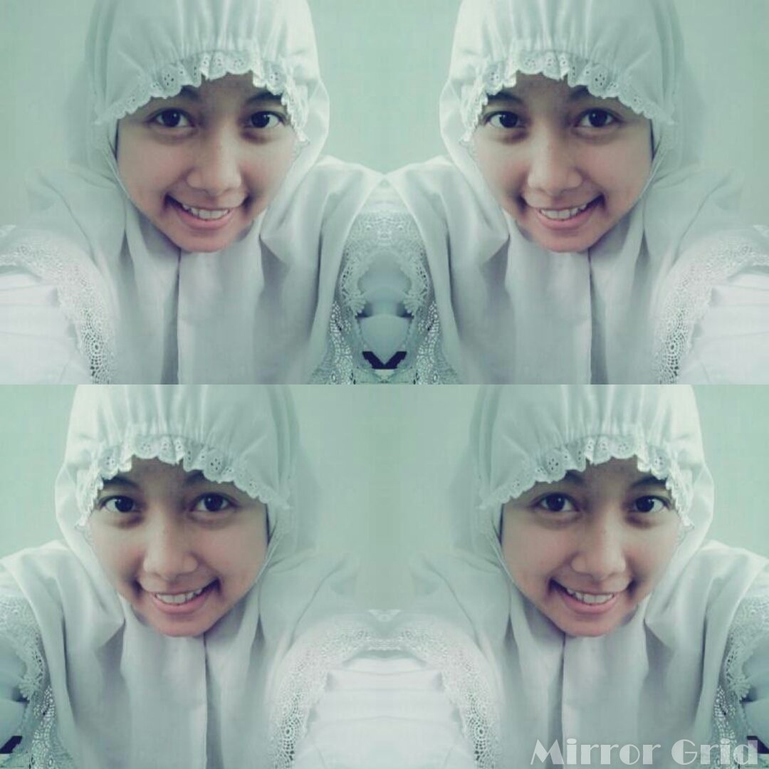 Fashion School, A singer Bathroom. ||teman adalah kekuatan {}