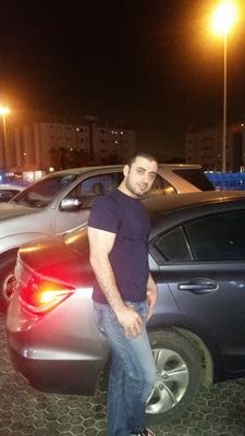 كن نفسك وافعل مايرضاه عقلك لا مايملي عليك