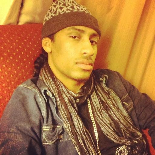 The Official Fan/Support Page for Upcoming Artist Rudebwoy Roscoe http://t.co/Tej9K5idZd  http://t.co/uHnADahGpF