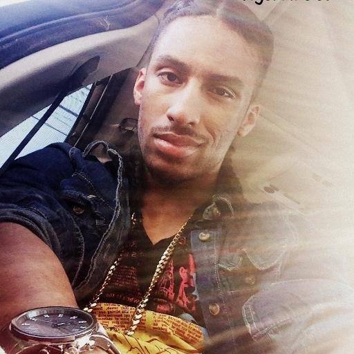 The Official Fan/Support Page for Upcoming Artist Rudebwoy Roscoe http://t.co/Tej9K5idZd  http://t.co/uHnADahGpF