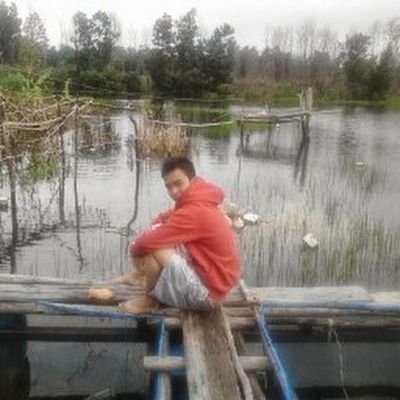 LesmanaRefi's profile picture. 