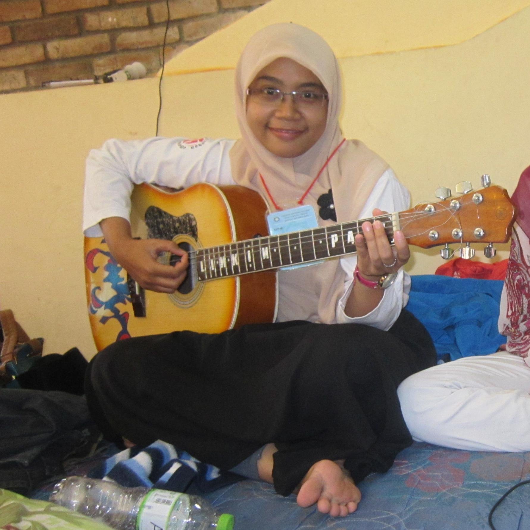 megaarieftina's profile picture. kuliah kuliah kuliah
kerja kerja kerja
:)