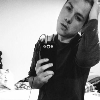 neonpablow's profile picture. just am