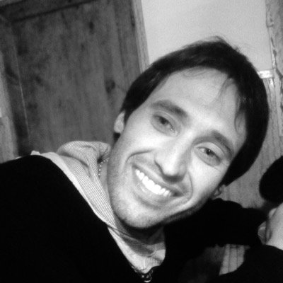 Ing Agronomo jujeño, desordenado, sincero, visceral y medio calentón. Poco paciente, medio inquieto y por sobre todo, hincha de River.