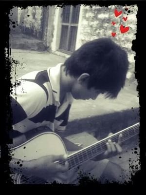 #hello iam imran em a student....follow me as a cloud and don't treat me as unknown but trust me as friend .....i can die for music but can't live without it...