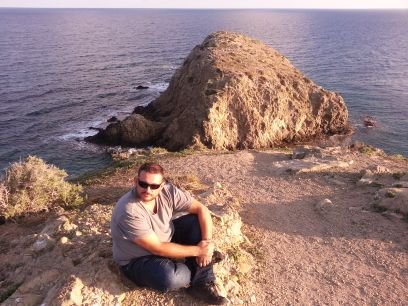 Educador Social.  Actualmente trabajando en Arquisocial como  Educador de Justicia Juvenil en Medio Abierto en Centro de DIA Almeria y Emprendedor Social