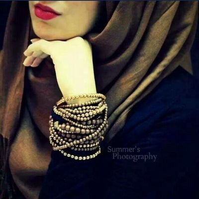 الغموض وخفه الظل والتميز اختصرهم انا ♡أنثي الميزان ~عذرا فانا اتاابع (حوااااء )فقط °•~