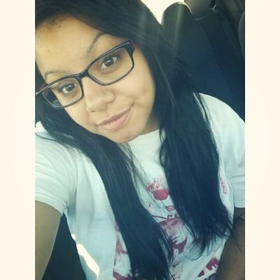 Instagram @ k-nicoleeeeeee