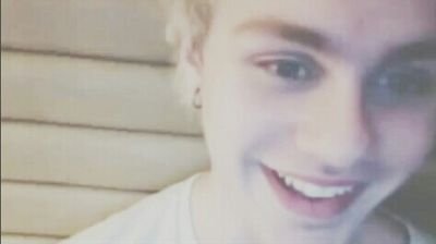 hi i gave you a free follow so follow @BONERIFICLFFORD. don't give up, your sunshine will follow you x