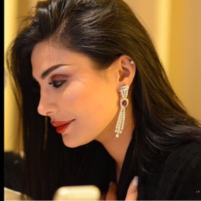 رنيم آل زيدان حسابي في الانسقرام amal_al_o ❤️