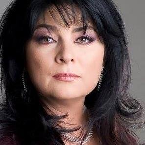 La capacidad para realizar un sueño es lo que hace que la vida sea interesante....¿Cuántos perdieron cosas por miedo a perder.y super fãn de Victoria Ruffo