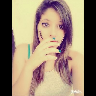 Insta: ooi_maah_laura // Snap: maah_laurapauli
