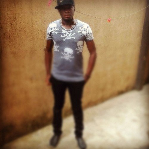 Am a cool headed guy, fun to be with nd luv meetin friends.