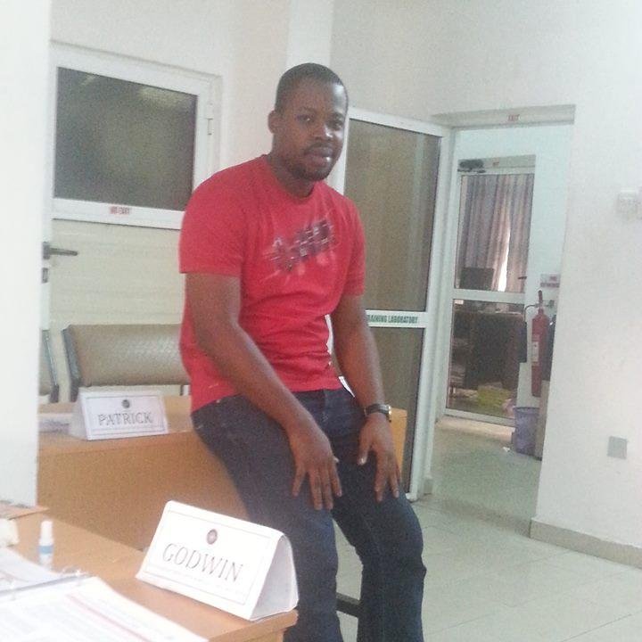 andy8919's profile picture. 