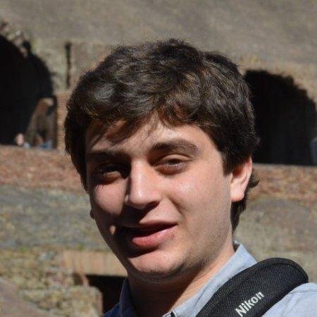 Étudiants et passionné d'informatique, de radio et de téléphonie mobile.