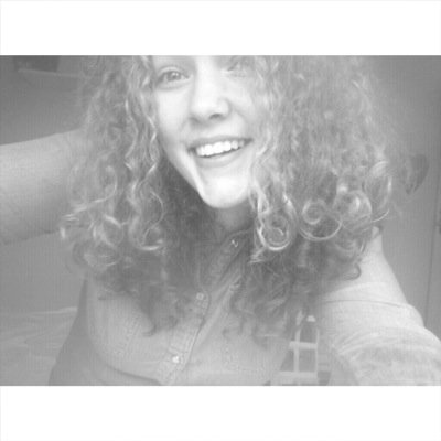 Lieverd , ik ben zo trots op je! & ik gun jou alle geluk van de wereld! Mijn aller mooiste twinnie. Ik hou van jou hihi dikke kusjes @ohymkellie_ ❤️❤️