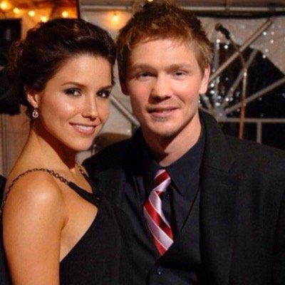 Lucas Scott Smith | 25 years old | Wealthy and successful restaurant/bar owner | Engaged to @KatyHarrington_ | Katy I love you ❤️ | Father to Liam,Adam,Jessica