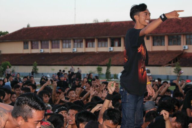 emilbledingcorp's profile picture. 