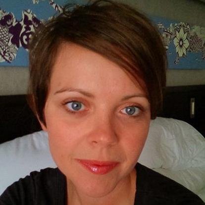 Hannah, the 'Travel Passionista' has a passion for perpetual exploration and adventure (4 years a #nomad), #camping, #hiking #meditation #writing