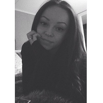 yvettesmitt's profile picture. there are as many loves as there are hearts