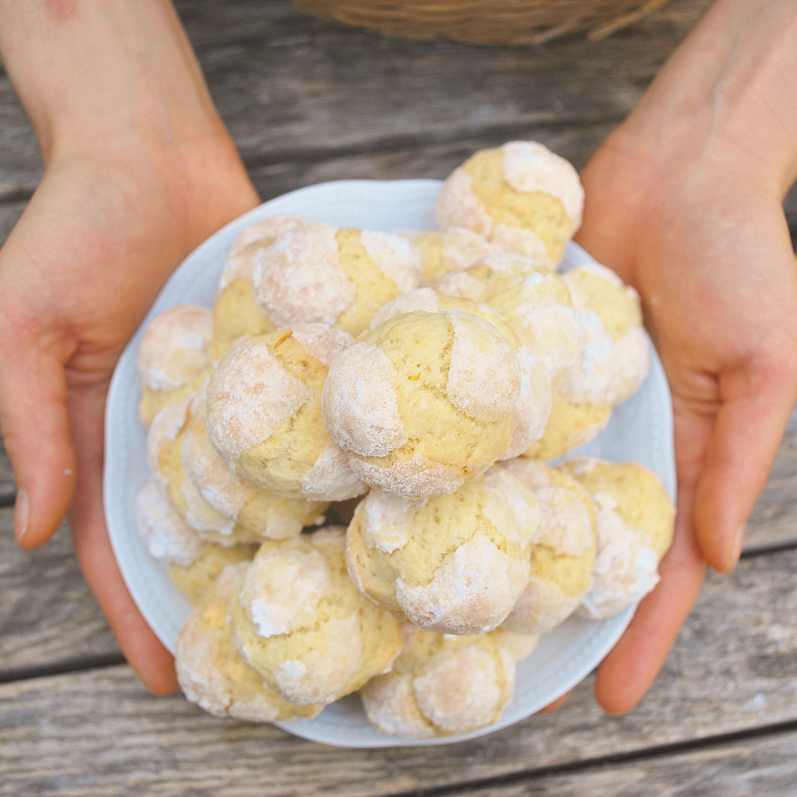 LauraRampo's profile picture. Diario di fame, d'amore, e di qualcosa da mangiare.