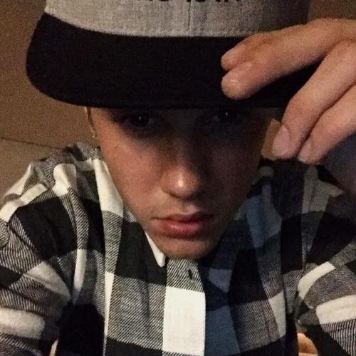 I love you Justin Bieber... you are my world :D