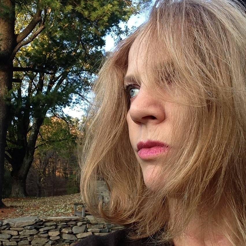 helenemcz's profile picture. 