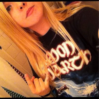 16 year old metalhead from Amsterdam • Like my page 'MetalHeads' on Facebook: https://t.co/jNtayw18jc • Follow my InstaGram: ghostwalking__