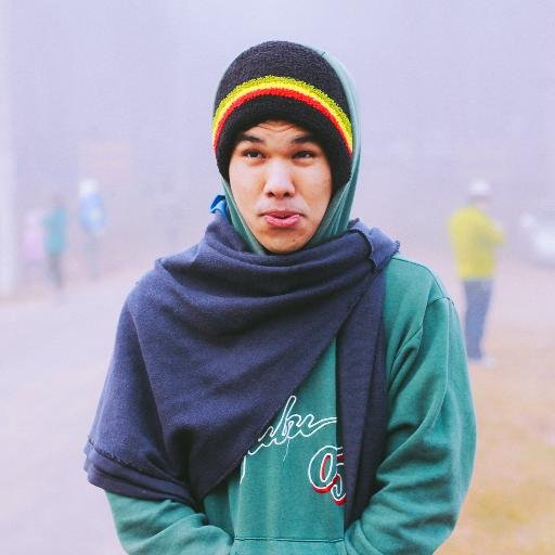 Journey = เจอนี่ Peachy = พีชชี่