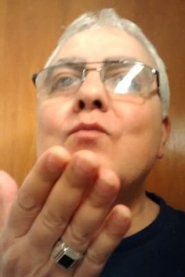 HJIglesiasok's profile picture. Abuelo Cincuentón - Familia y Amigos - Romántico y Sensible - Open Mind - 7 Libertadores - Bichero y Solidario - Cuenta No Política -