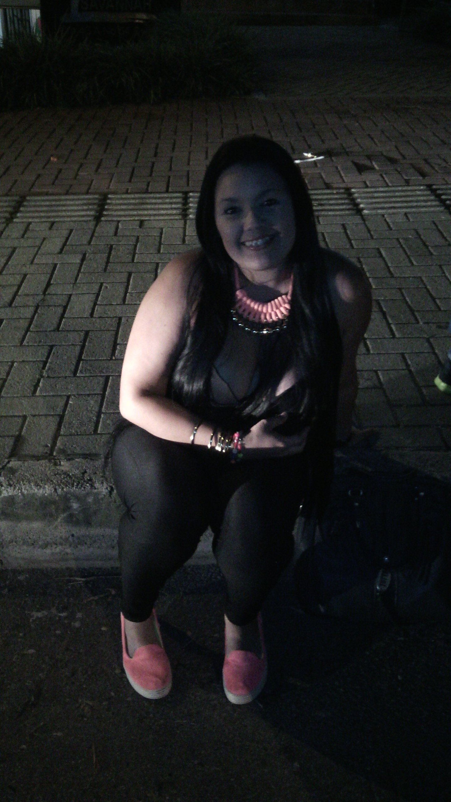 mujer bendedida por el señor @)