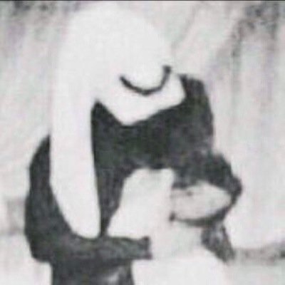 نورهٓ .. فتاة الـ ٢٢ ~