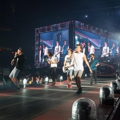 Harry, Niall, Zayn, Louis, and Liam.