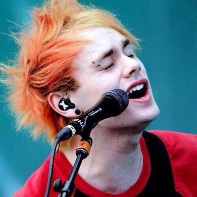 BioShjskakak's profile picture. GO FOLLOW @_Bones3xposed_ NOW BECAUSE SHE LOVES YOU THX. UNFOLLOWING IF U A LIE