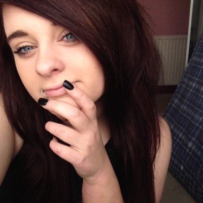 16// Leicester girl// bands & stuff lmao// torchwood & doctor who like