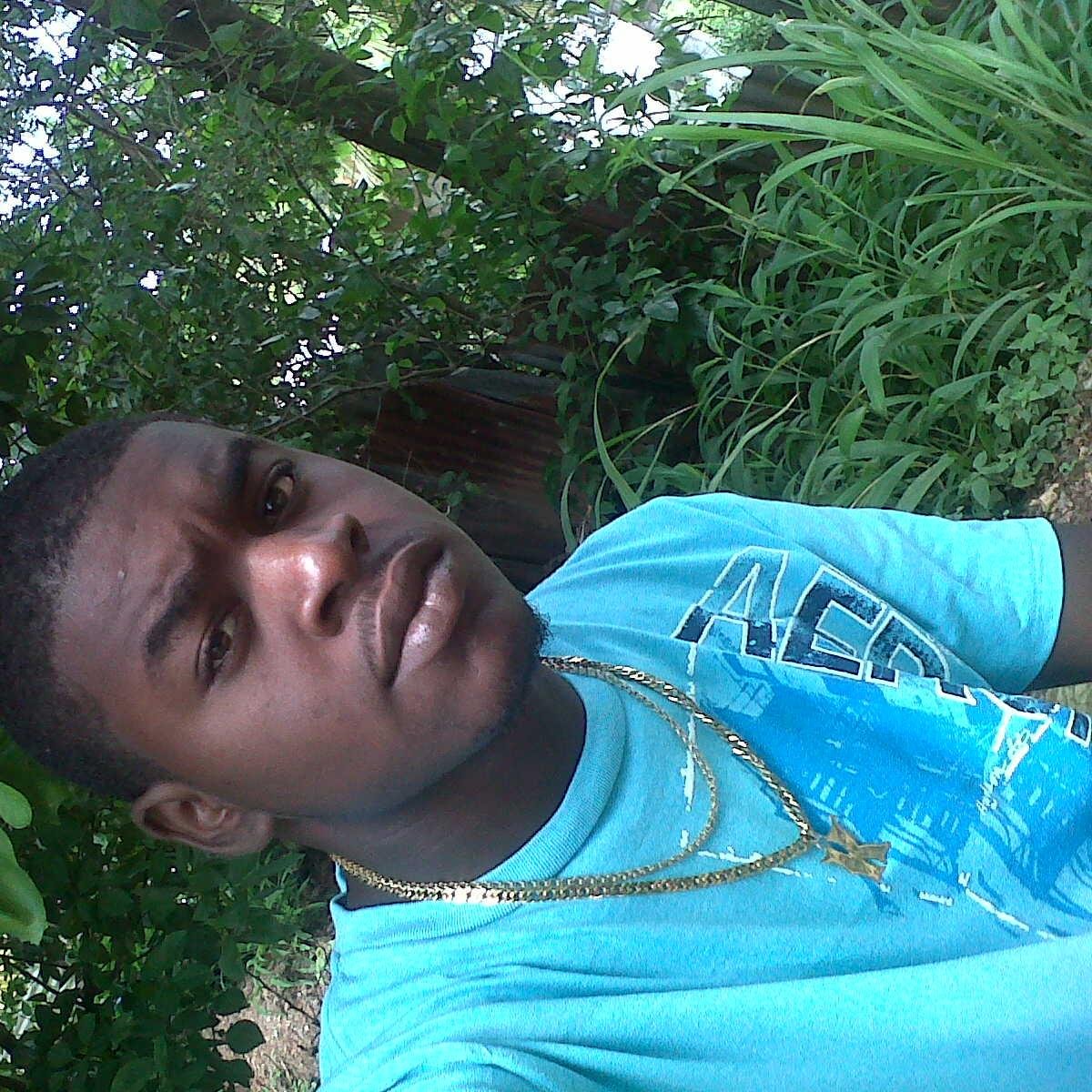 #GBE we say love & life..... Let's just get this money and fuck a hater!!!